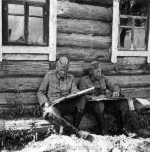 am 19.8.1941 in Nedoika - General Schmidt und General Heinrici