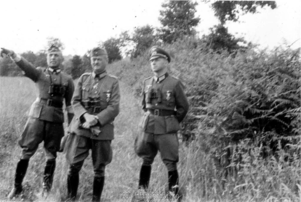 Kompanieführerkurs bei Perefitte - von links: Oberstleutnant Bracher - Generalleutnant Schmidt - Oberst Hahm
