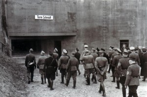 194004 italienische Offiziere besuchen die Division 01 