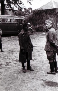 19400602 französischer Gefangener in Lonny 01