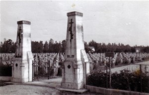 19400614 Soldatenfriedhof am Camp de Suippe